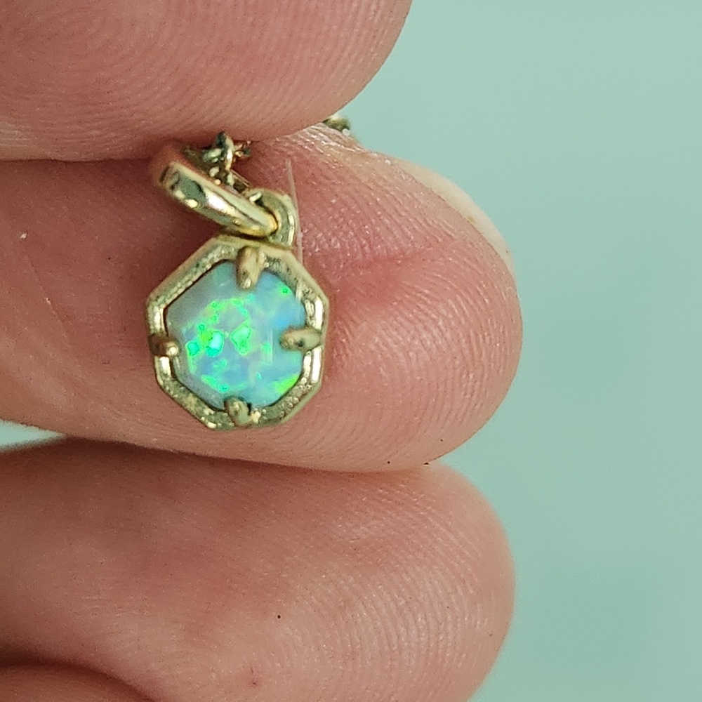 Kendra Scott Nola Gold Angel Blue Kyocera Opal Stud Earrings, preloved - Picture 5 of 6